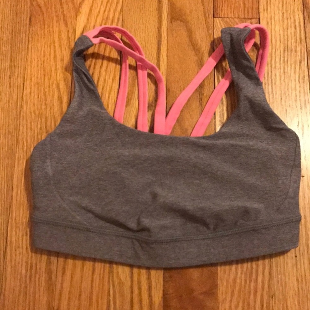 Lululemon sports bra